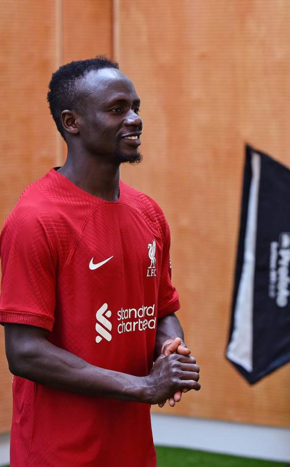 El Liverpool habría rechazado una primer oferta muy a la baja del Bayern de Múnich por Sadio Mané. Según informa el Times, el conjunto alemán había propuesto un traspaso de 25 millones de euros más otros cinco en caso de ganar la Champions League, una propuesta que no ha convencido para nada al equipo inglés.