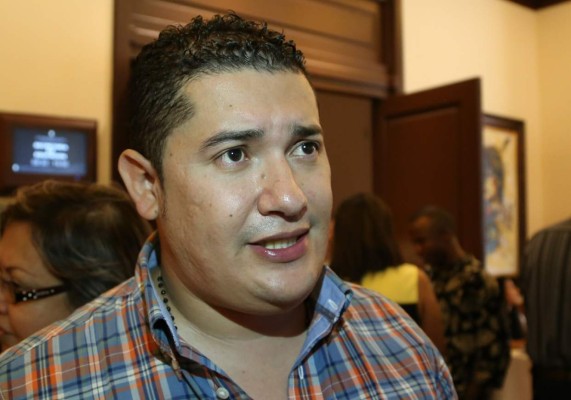 Urgen más clases: excolegiales fracasan en preuniversitarias