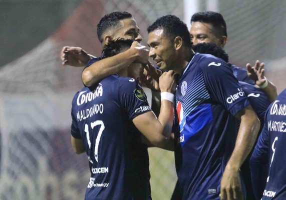 Motagua se bajó al Vida en Comayagua, pero sufrió expulsión de Emilio Izaguirre
