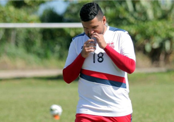 Real Sociedad ficha a Obed Enamorado y le pone nutricionista para bajar de peso