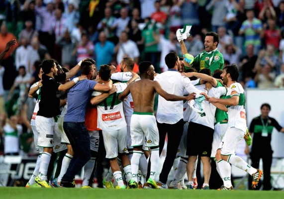 El Barça no puede con el Elche y se jugará el título en la última jornada
