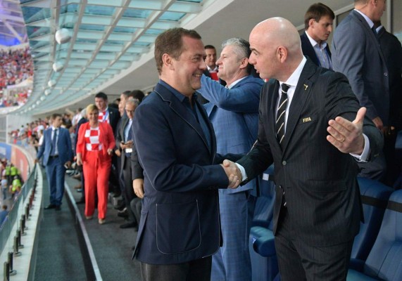 FIFA celebra con 'gran alegría' el rescate de los niños de Tailandia