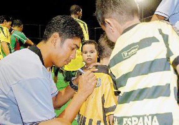 'Chamaco' ya tiene su academia