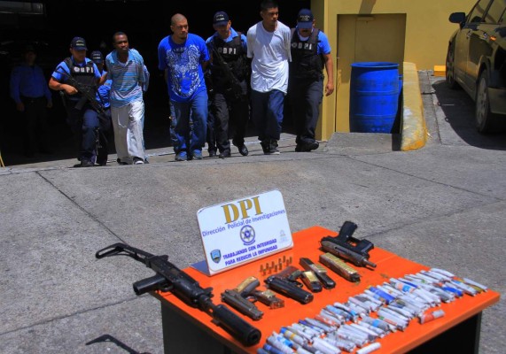 Enfrentamiento con la Policía deja un muerto y heridos