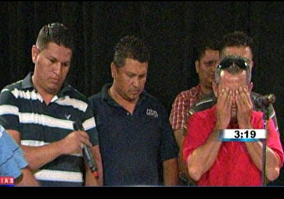 Video: Taxistas y Edgardo Castro discuten por fallecimiento de taxista