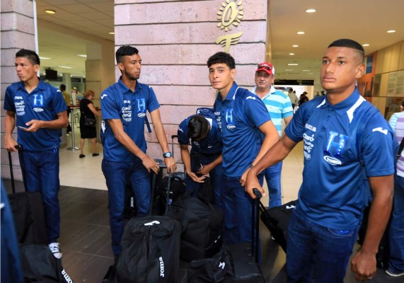 La Sub-23 de Honduras partió rumbo a EUA