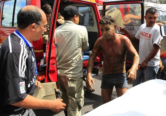 Explosión en Feria del Agricultor deja más de 80 quemados