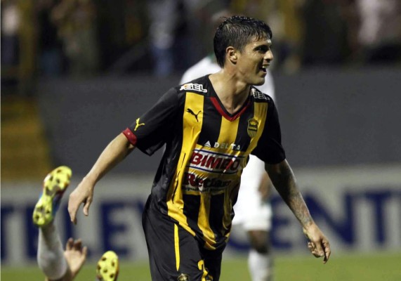 Ramiro Bruschi y Luis Lobo quedan fuera del Real España