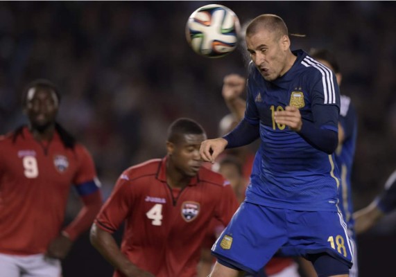 Argentina golea a Trinidad y Tobago sin brillar y con un Messi apagado