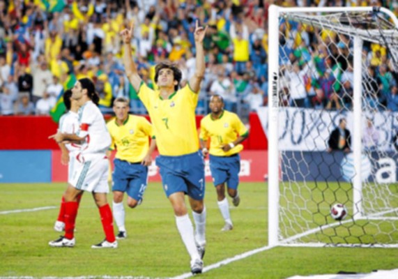 El Scratch se vengó del Tri