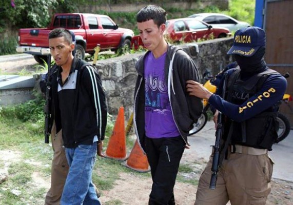Capturan a presuntos miembros de pandilla y extorsionadores en Tegucigalpa