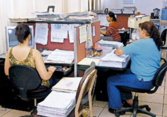 Piden elevar base exenta del ISR