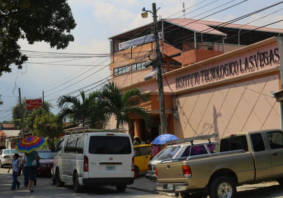 Buses privados, una opción segura para los sampedranos