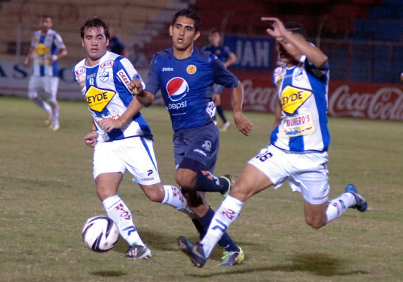 El Victoria le quita el invicto al Motagua de 'La Barbie' Vásquez