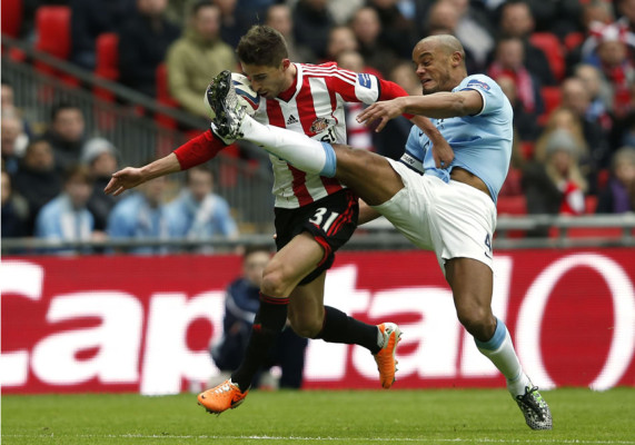Manchester City remonta al Sunderland y conquista la Copa de la Liga