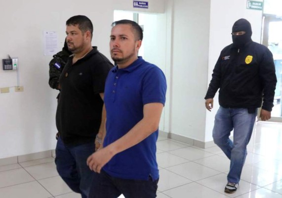 Matan en cárcel El Pozo a autor de narcolibretas mencionadas en juicio de Tony Hernández