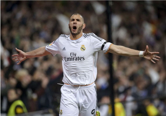 Messi resucita al Barça y lo reengancha a la lucha por el título