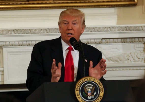 Trump enfrenta su primera prueba ante el Congreso