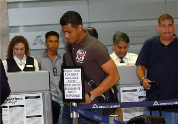 Bicolor viaja optimista