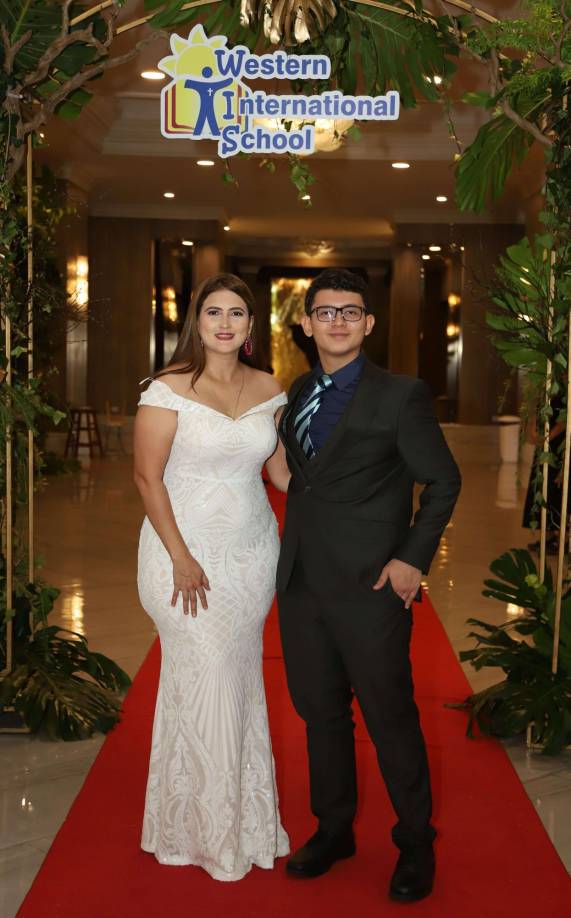 Tania Monge y Jehhoni Gutiérrez Monge