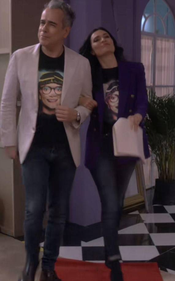 Fue a través de un video en TikTok donde la actriz, Lorena Cepeda (Patricia Fernández), anunció que ya se encuentran en las grabaciones de la segunda temporada de Betty la Fea. Anuncio que sorprendió a los seguidores y amantes de la cómica telenovela.