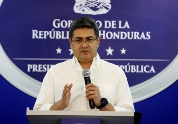 Funcionarios o empresarios que se aprovechen por situación del coronavirus rendirán cuentas: Juan Orlando Hernández