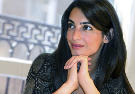 Amal Alamuddin se despide de la soltería  