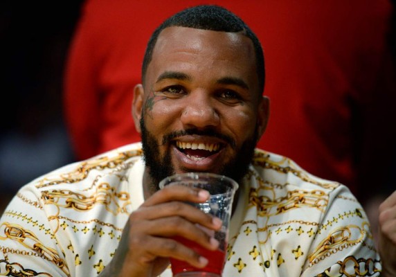 Asegura que se acostó con tres Kardashian