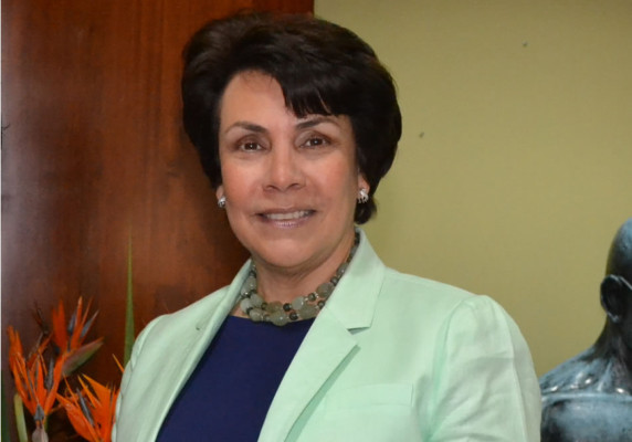 Honduras cancelará a 110 empleados del servicio exterior