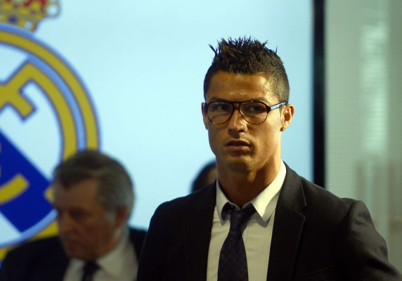 Las gafas de Cristiano Ronaldo revolucionan las redes sociales