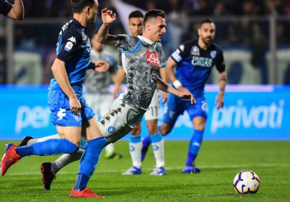 Napoli pierde y deja a la Juventus a un paso del título en Italia