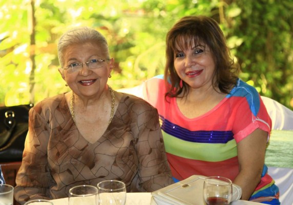 Club Internacional de Mujeres estrena directiva en Honduras