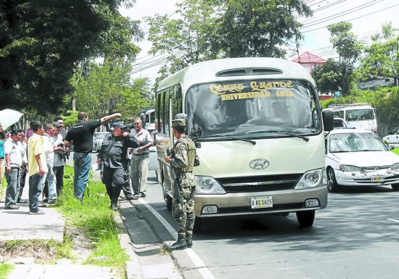 Asaltantes ultiman a pasajero de autobús en la capital de Honduras