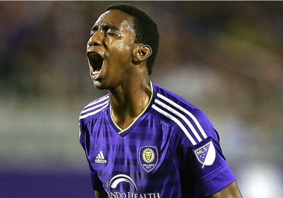 VIDEO: Bryan Róchez se estrena como goleador en la MLS