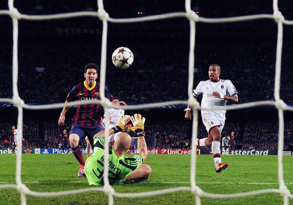 Y al cuarto partido... Messi resucitó para llevar al Barça a octavos