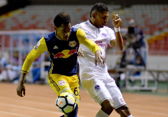 El Olimpia saca un empate con sabor amargo frente al Red Bulls