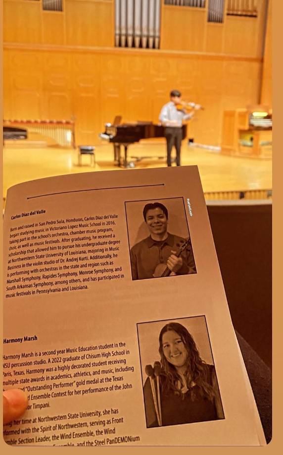 Después de su muerte, su esposa, Jo Lapeyrouse, decidió continuar con esta tradición y ha financiado una beca en su nombre.