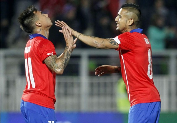 Chile supera a Irlanda del Norte en regreso de Arturo Vidal tras su lesión