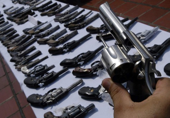 La Policía de Honduras decomisó casi 9,000 armas de fuego en diez años