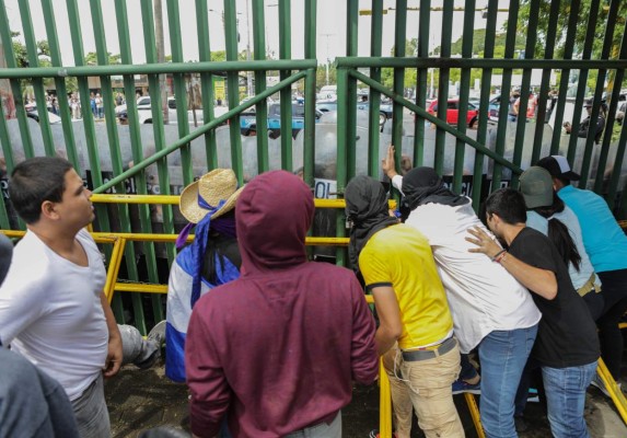 EEUU condena el 'asedio del régimen de Ortega' a una iglesia en Nicaragua