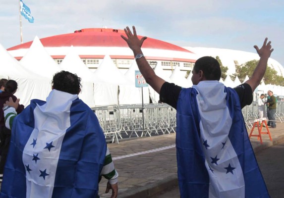 'Hoy les metemos 3-0', advierten hinchas catrachos a los franceses