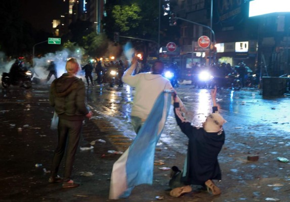 Disturbios en Argentina tras la derrota en la final de Brasil 2014