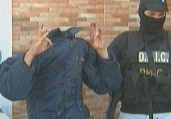 Capturan a menor que tenía 100 denuncias por violación