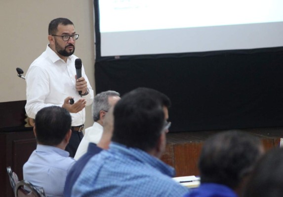 Encuentran disparidades en tasas e impuestos de 172 alcaldías