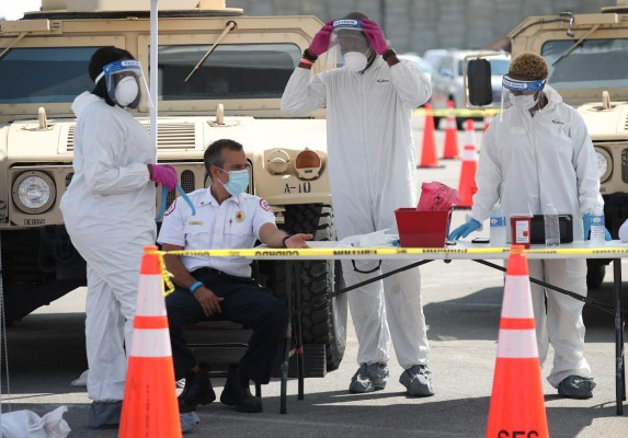 Florida suma en 24 horas 563 contagios y 83 muertos en fase de reapertura