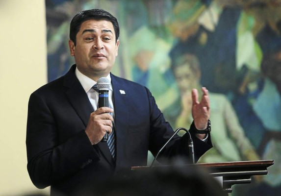 El 54% de los hondureños aprueba la gestión de Juan Orlando Hernández