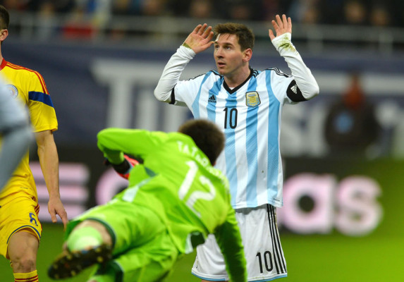Argentina no pudo contra Rumanía y dejó dudas