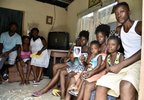 'Cuidame al niño”, dijo Magda antes de caer bajo la 'Bestia”