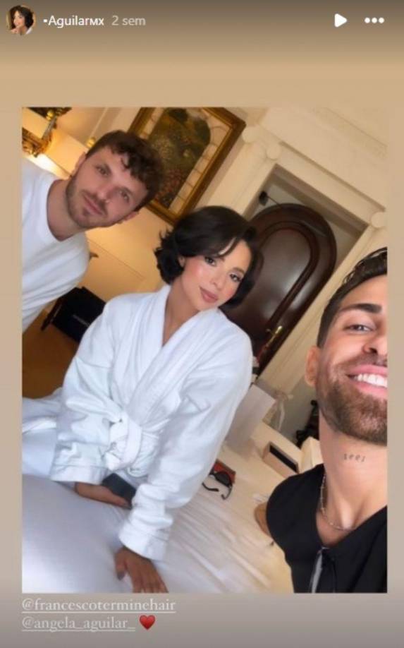 Este sábado 15 de junio el rumor de la boda de Ángela Aguilar y Nodal tomó más fuerza después de que el maquillista, Stefano Comelli, radicado en Roma, Italia, compartiera unas fotografías de la hija de Pepe Aguilar, las cuales revelarían cómo lució en la celebración. 