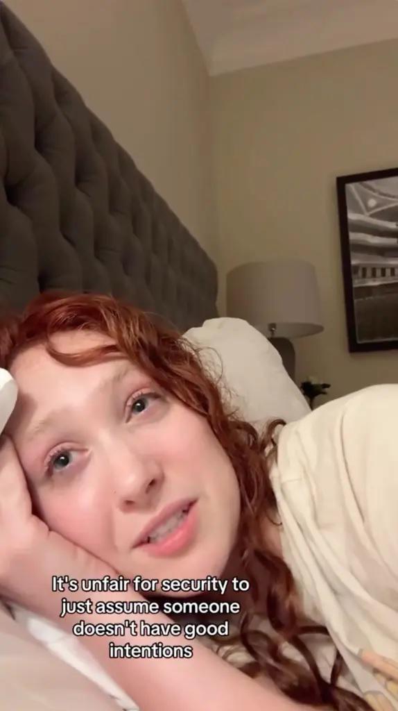 ¿Chappell Roan hizo llorar a la hija de Jude Law? Esto dijo la artista tras la polémica